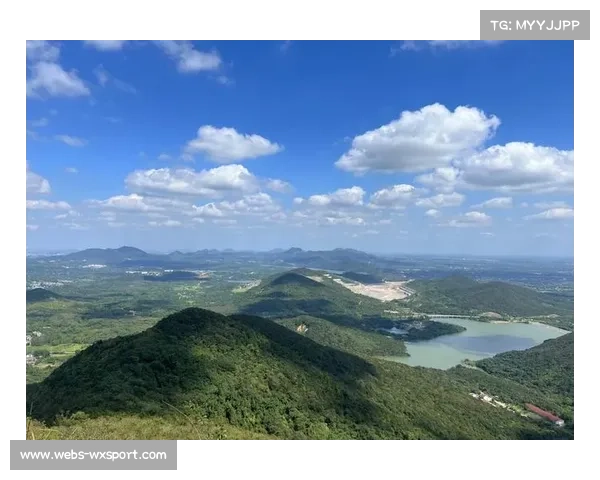 户外跳高赛事结合自然景观创新模式吸引观众聚焦极限挑战与自然之美