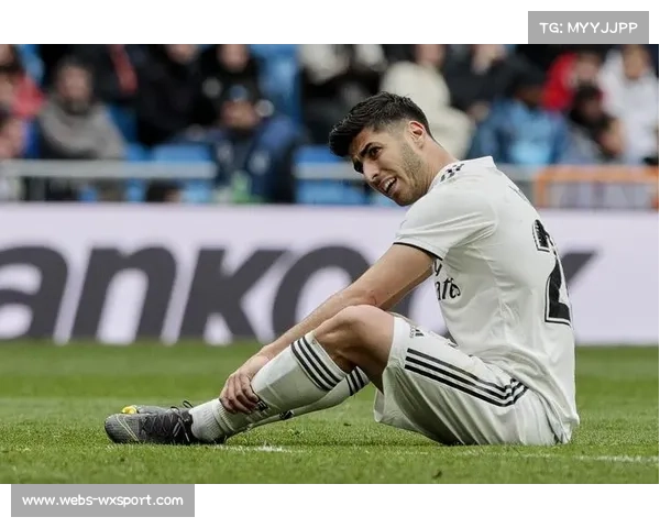 前裁判质疑超级杯VAR未介入，阿森西奥铲球应判红牌。